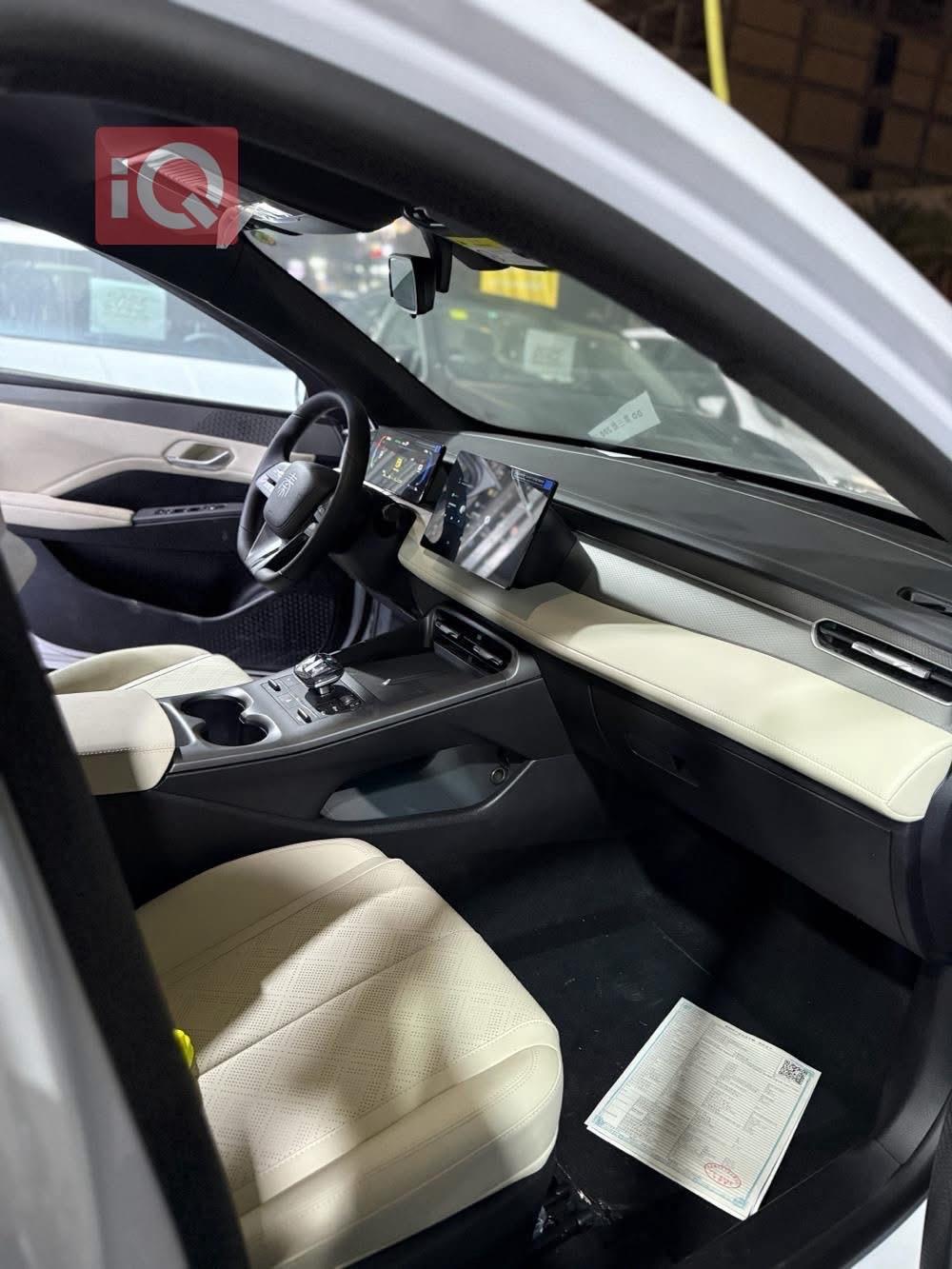 بي واي دي Qin Plus